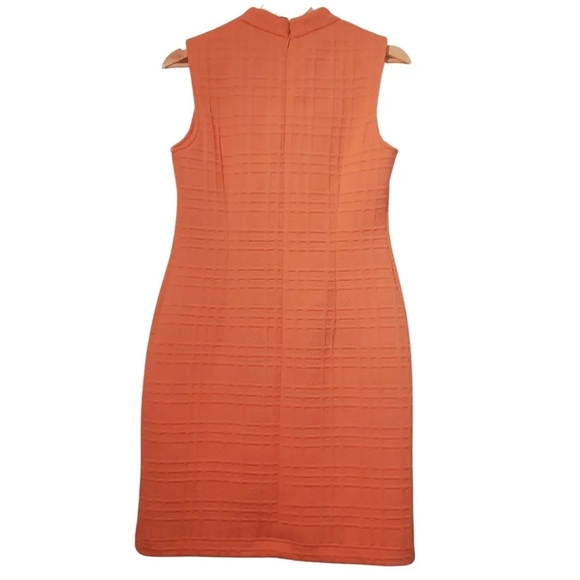 Sharagano sleeveless midi dress - Picture 2 of 9